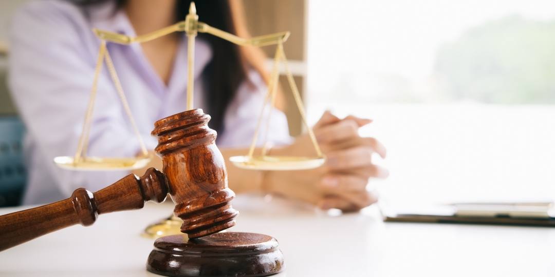 elegir un buen abogado